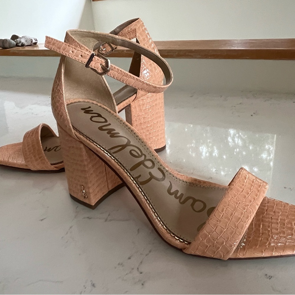 Sam Edelman Daniella Heels in size 9